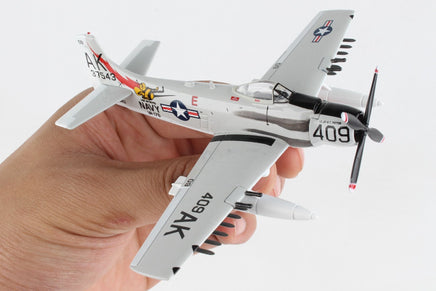 1/110 Daron A1H Skyraider Papoose Flight 5364-3