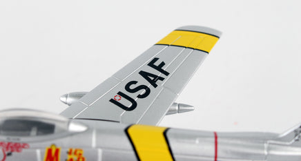 1/110 Daron F-86 Sabre Mig Mad Marine 5361-3