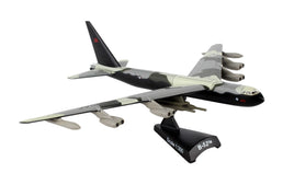 1/300 Daron B-52 USAF Stratofortress 5391