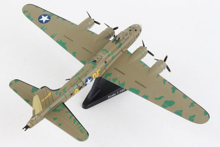 1/155 Daron B17F Memphis Belle 5413