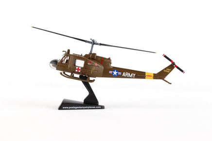 1/87 Daron UH-1 US Army Huey Medevac 5601-2