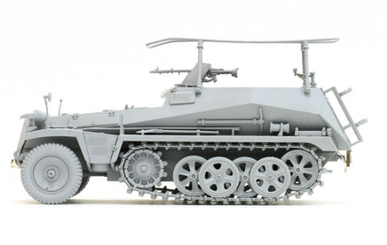 1/35 Dragon Models Sd.Kfz.250/3 “Greif” (2 in 1) - 6911