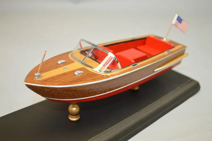 1/24 Dumas 1960 Chris-Craft 18′ Continental Kit - 1709