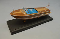 1/24 Dumas 1956 Chris-Craft 21′ Capri Kit - 1710