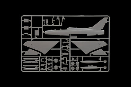 1/72 Italeri F-100F Super Sabre 1398