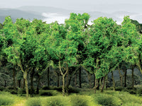 N Scale JTT - Woodsedge: 2" - 2.5" Green 15/pk - 95616