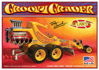 1/24 Atlantis Models Tom Daniel Groovy Grader (No Box) - 5697