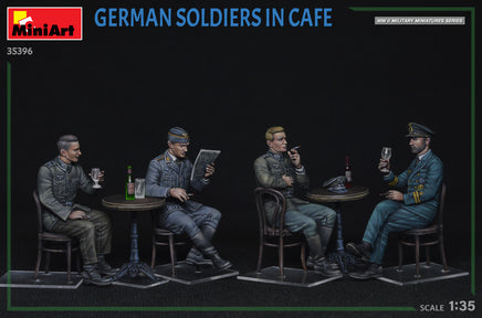 1/35 Mini Art - German Soldiers in Cafe - 35396