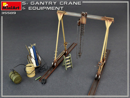 1/35 Mini Art - 5 Ton Gantry Crane & Equipment - 35589