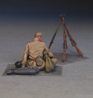 1/35 Mini Art - Soviet Soldiers Taking A Break - 35233