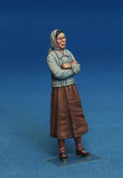 1/35 Mini Art Soviet Villagers - 38011