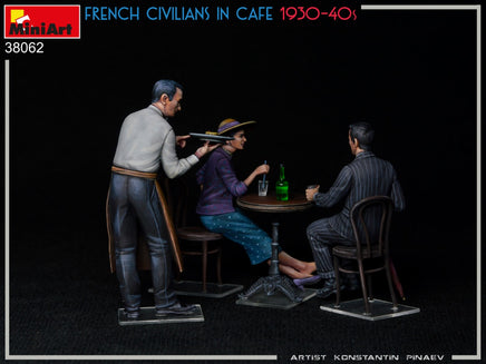 1/35 Mini Art - French Civilians in Cafe 1930-40s - 38062