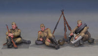 1/35 Mini Art - Soviet Soldiers Taking A Break - 35233