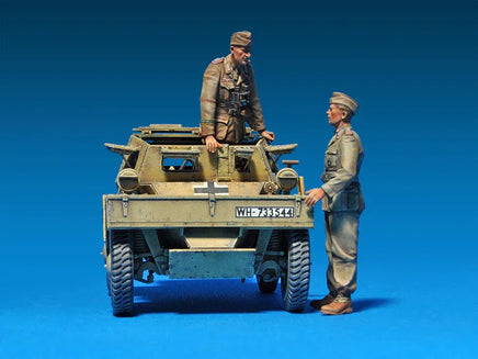 1/35 Mini Art - Leichter Pz.kpfw. 202(E) w/Crew Dingo Mk.I - 35082 - MPM Hobbies