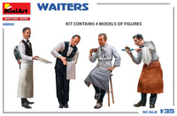 1/35 Mini Art Waiters - 38052