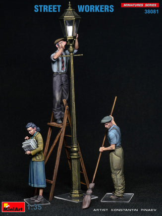 1/35 Mini Art Street Workers - 38081