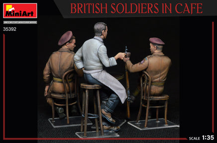 1/35 Mini Art - British Soldiers in Cafe - 35392