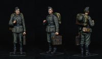 1/35 Mini Art - German Train Station Staff 1930-40's - 38010