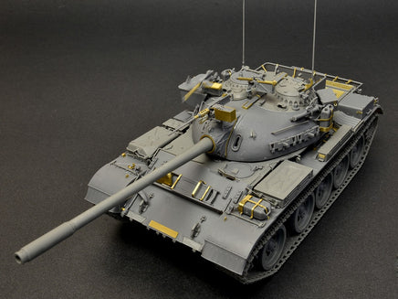 1/35 Mini Art - Tiran 4 Late Type - 37029