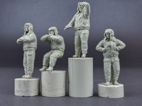 1/35 Mini Art - Soviet Tank Crew 1970-1980's Winter Uniform - 37063