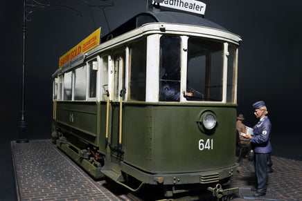 1/35 Mini Art - European Tramcar 641 w/Figures - 38009