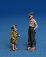1/35 Mini Art Soviet Villagers - 38011