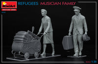 1/35 Mini Art - Refugees Musician Family - 38084