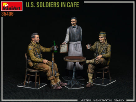 1/35 Mini Art - U.S. Soldiers in Cafe - 35406