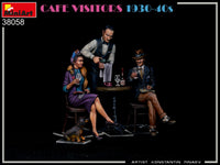 1/35 Mini Art - Cafe Visitors 1930-40s - 38058