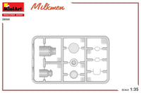 1/35 Mini Art - Milkmen w/Containers - 38068