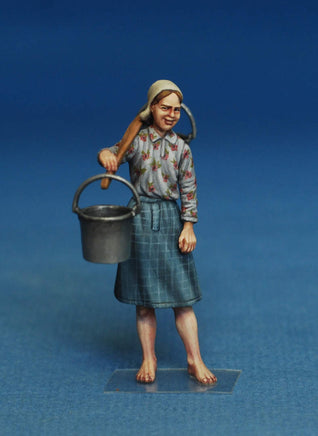 1/35 Mini Art Soviet Villagers - 38011