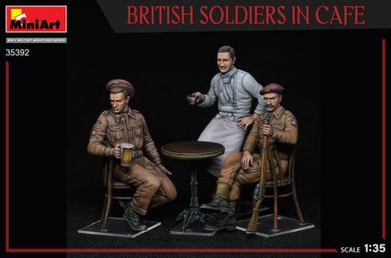 1/35 Mini Art - British Soldiers in Cafe - 35392
