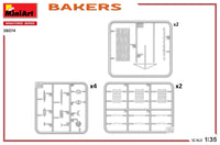 1/35 Mini Art - Bakers w/Bread & Cart - 38074