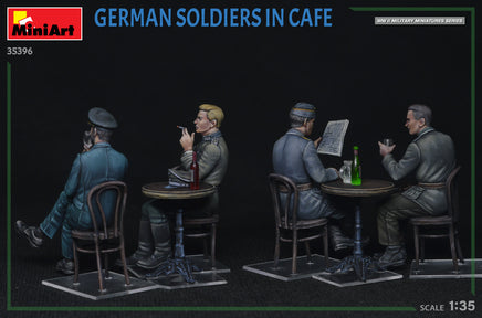 1/35 Mini Art - German Soldiers in Cafe - 35396
