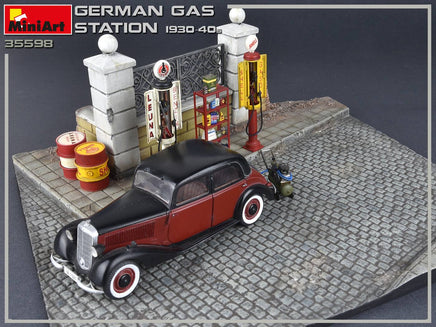 1/35 Mini Art - German Gas Station 1930-40's - 35598