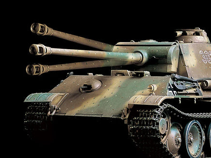 1/35 Tamiya R/C German Panther Type G Late Version (w/Control Unit) 48219