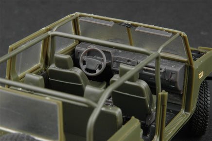 1/35 Hobby Boss BJ2022JC Yong Shi SUV 0.5t 82466