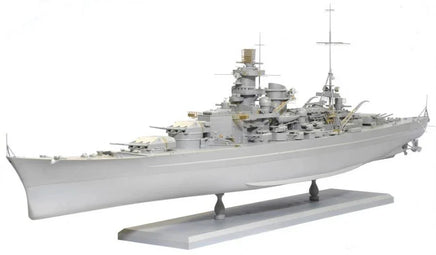 1/350 Dragon Model German Battleship Scharnhorst 1943 1040