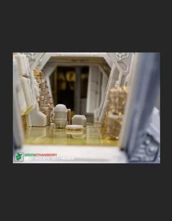 1/72 Green Strawberry Razor Crest - Fruit Pack Detail Set (AMT) BFP25