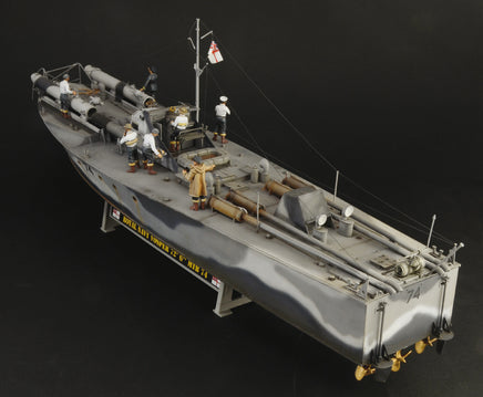 1/35 Italeri Vosper MTB 74 with Crew 5624