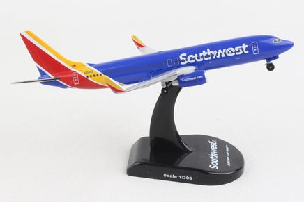 1/300 Daron 737-800 Southwest 5815-7