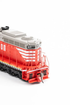 HO Rapido EMD SD9 (DC/Silent): Burlington (C&S): #831 - 50222