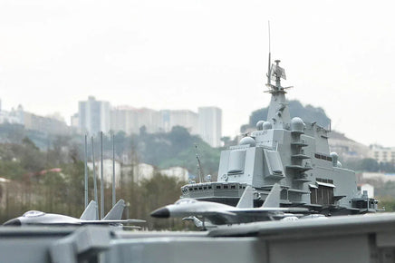 1/350 Trumpeter PLA Navy Aircraft Carrier 05617