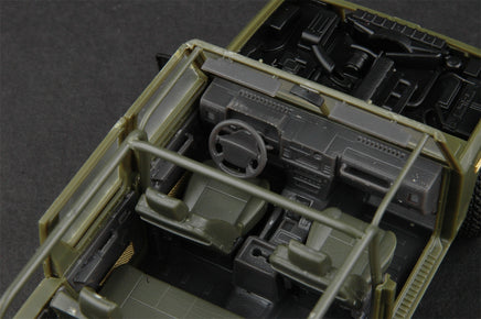 1/35 Hobby Boss BJ2022JC Yong Shi SUV 0.5t 82466