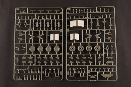 1/35 Hobby Boss IDF Eitan Wheeled APC 84509
