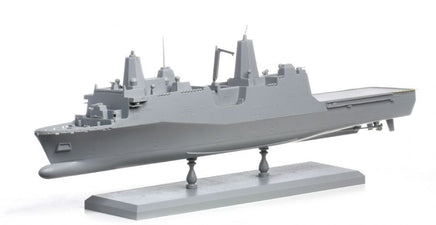 1/700 Dragon Model U.S.S. New York LPD-21 7110