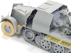 1/35 Dragon Model Sd.Kfz. 7/2 3.7cm Flak 37 w/Armor Cab 6542