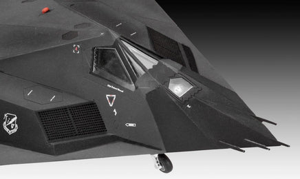 1/72 Revell Germany US Air Force 75th Anniversary 05670
