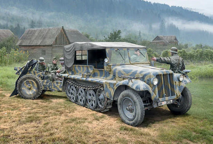 1/35 Italeri Sd. Kfz. 10 Demag D7 with 7.5cm leIG 18 and Crew 6595
