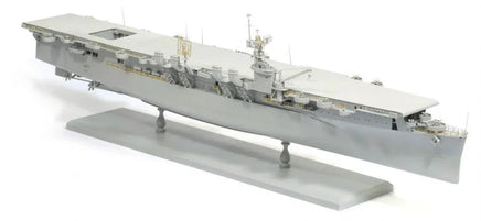 1/350 Dragon Model USS Independence CVL-22 1024
